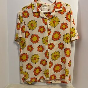 DENIM & FLOWER…BY RICKY SINGH…SIZE LARGE…FUN RETRO BLOUSE 100% VISCOSE